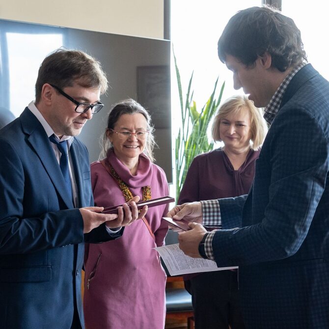 Złoty Krzyż Zasługi dla dr. hab. Maksima Duškina