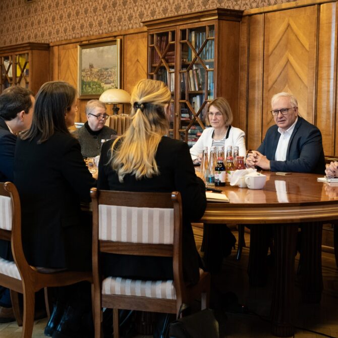 Wizyta w PAN delegacji Niemieckiej Wspólnoty Badawczej